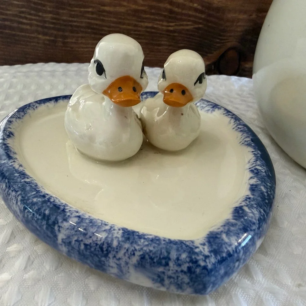 Country Heart Ceramic Duck Canister White Blue Heart Farmhouse CountryLiving Jar